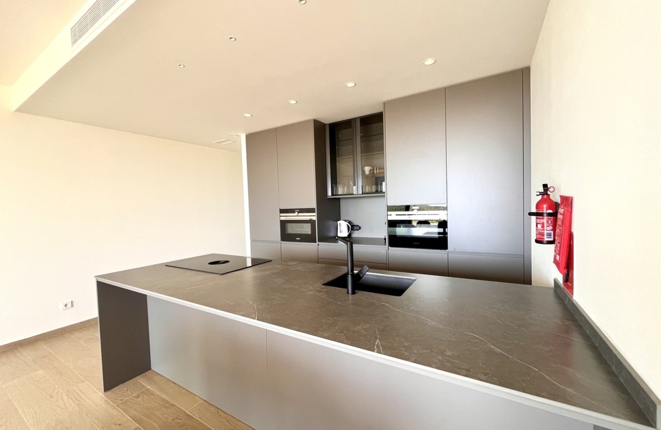 Resale - Apartment / flat - Las Colinas Golf Resort