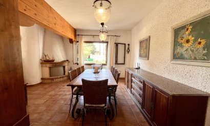 Resale - Villa - Cabo Roig