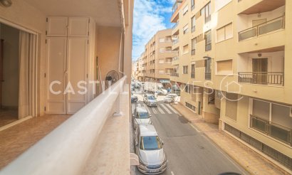 Reventa - Apartamento / piso - Torrevieja - Centro