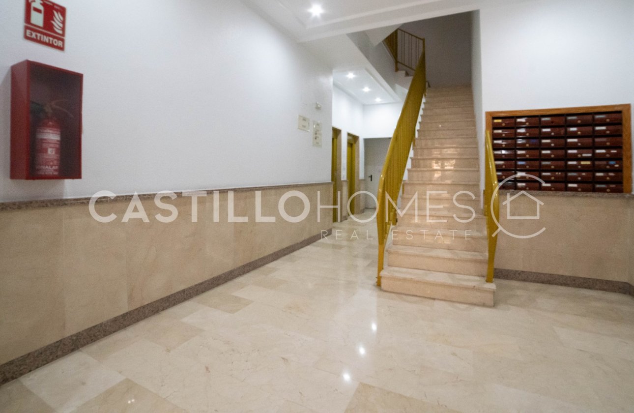 Reventa - Apartamento / piso - Torrevieja - Centro