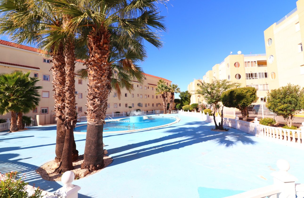 Reventa - Apartamento / piso - Torrevieja - San Luis