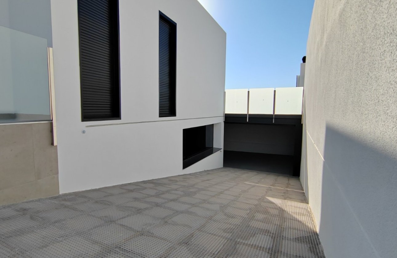 Obra nueva - Villa - Torrevieja - Los Balcones