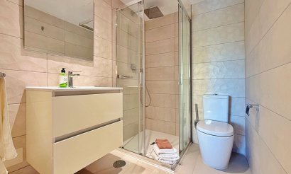 Reventa - Apartamento / piso - Torrevieja - Punta Prima