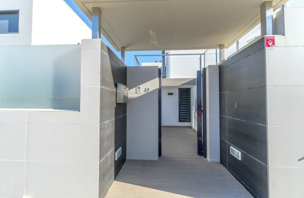 Reventa - Villa - Orihuela Costa - Agua Marina