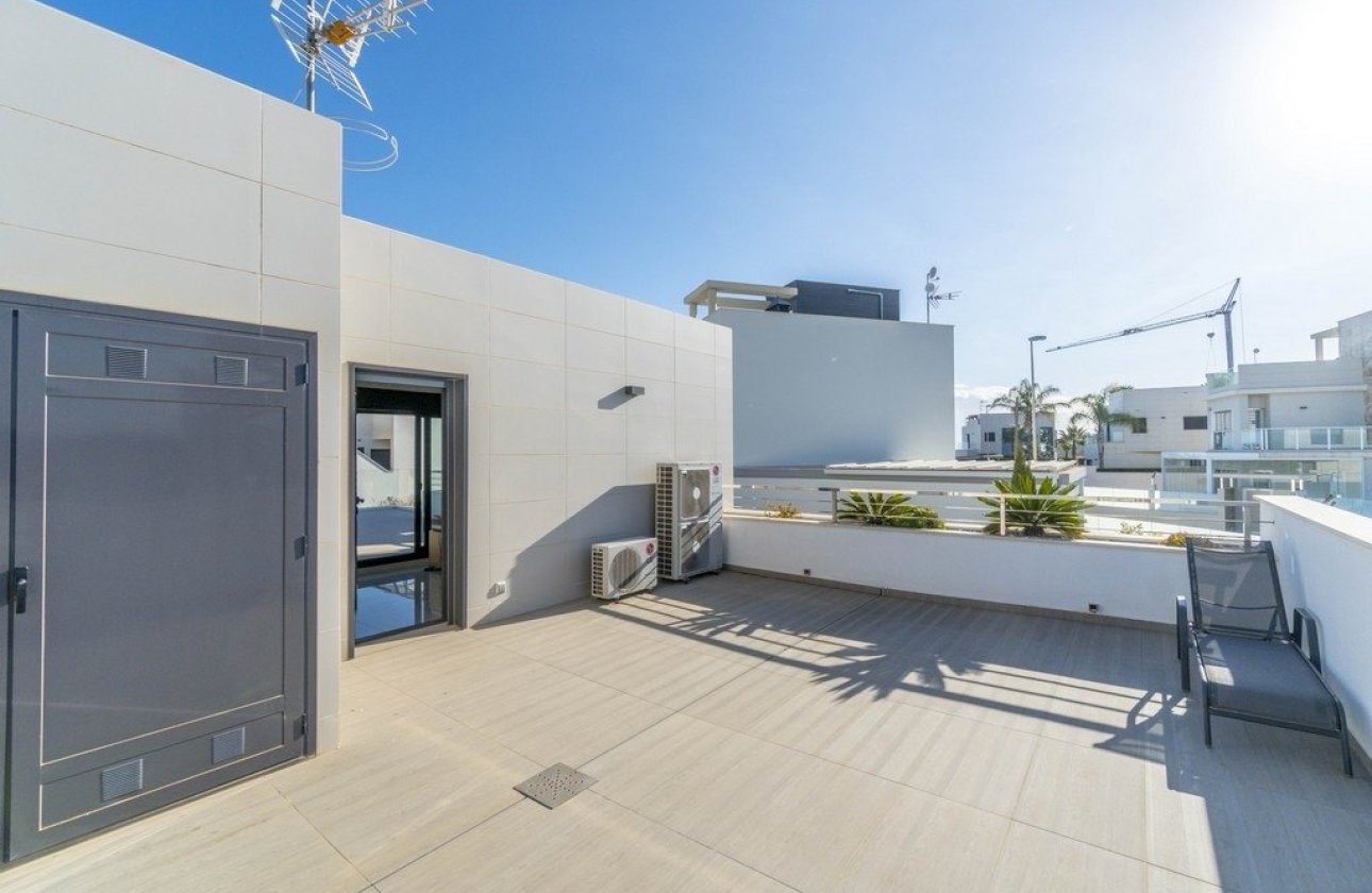 Reventa - Villa - Orihuela Costa - Agua Marina