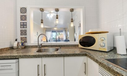 Resale - Apartment / flat - Orihuela Costa - Campoamor