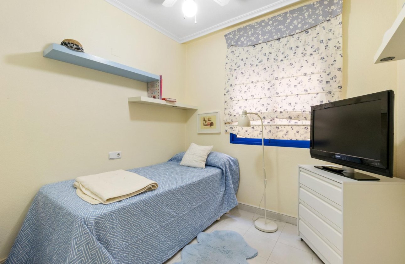 Resale - Apartment / flat - Orihuela Costa - Campoamor