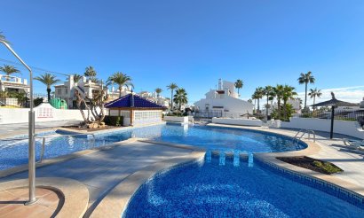 Resale - Townhouse - Villamartin