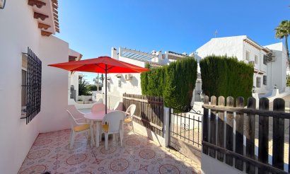 Resale - Townhouse - Villamartin