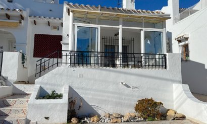 Resale - Townhouse - Villamartin