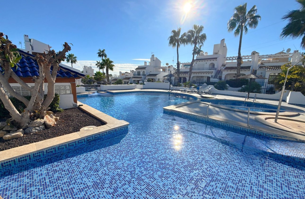 Resale - Townhouse - Villamartin