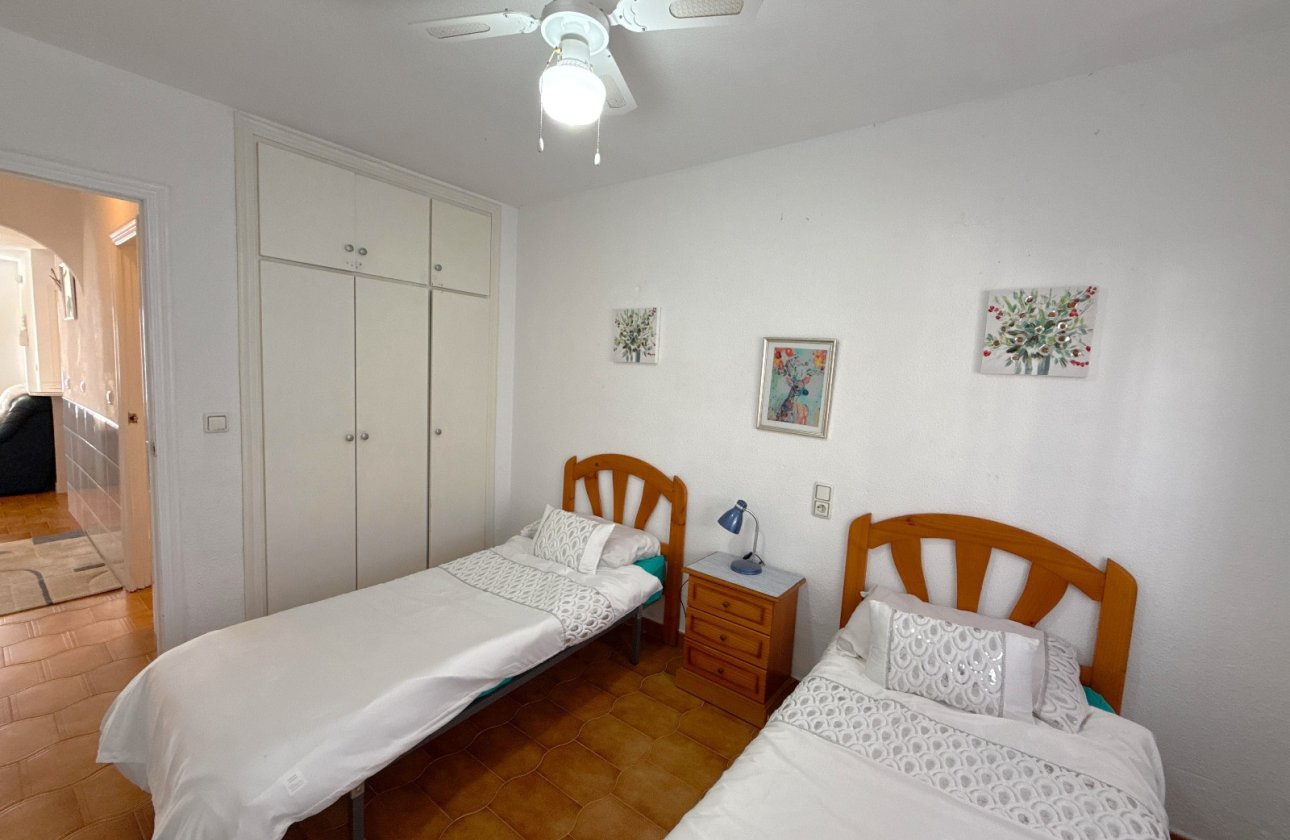 Resale - Townhouse - Villamartin