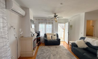 Resale - Townhouse - Villamartin