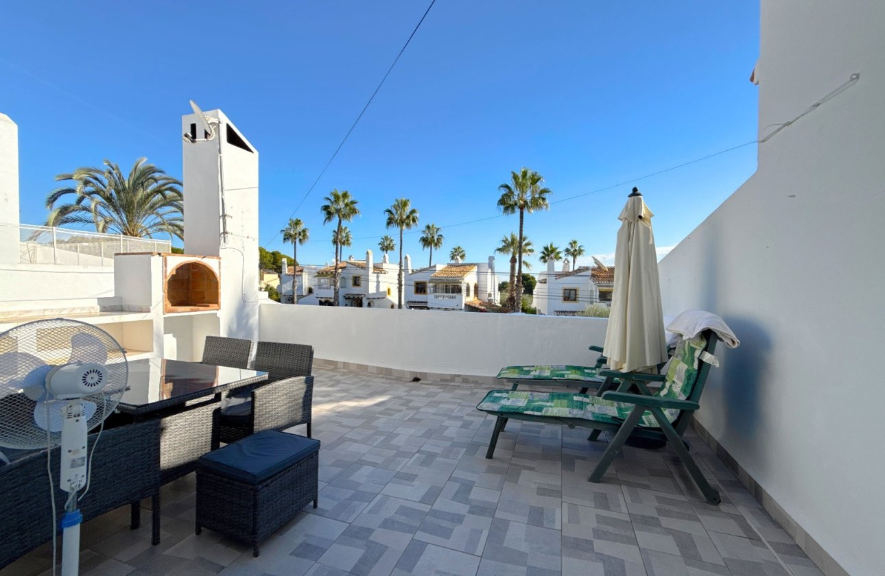 Resale - Townhouse - Villamartin