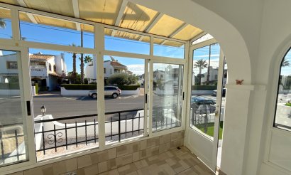 Resale - Townhouse - Villamartin