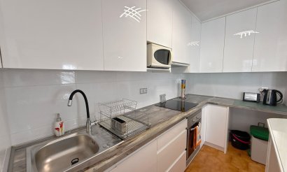 Resale - Townhouse - Villamartin