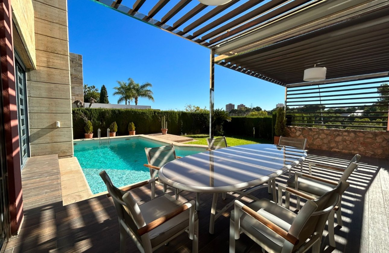 Reventa - Villa - Orihuela Costa - Dehesa de Campoamor