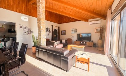 Reventa - Villa - Elche - Las Bayas