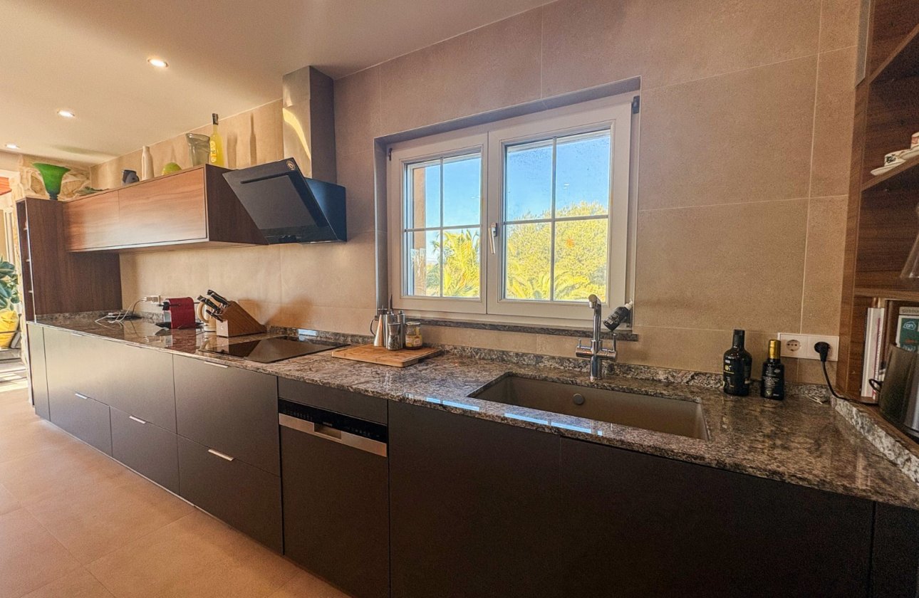 Reventa - Villa - Elche - Las Bayas