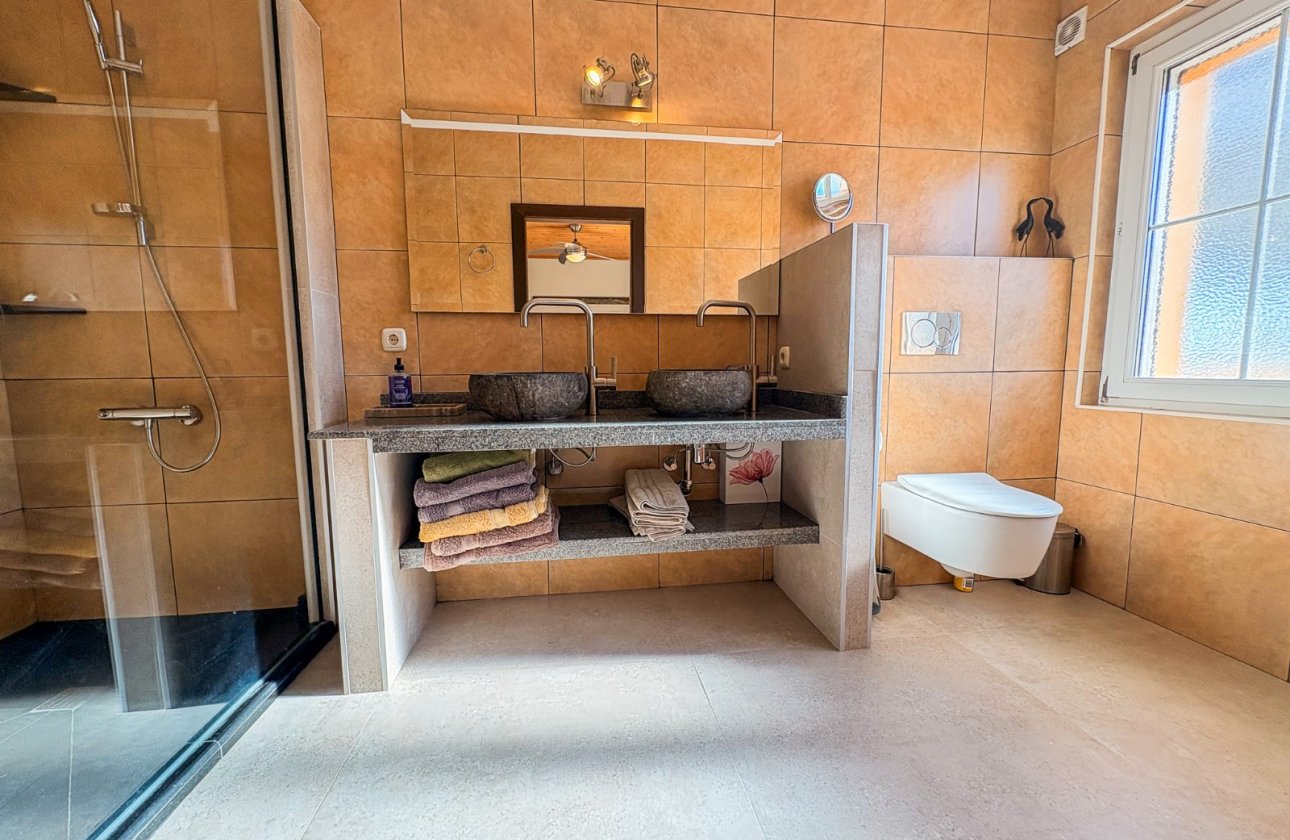 Reventa - Villa - Elche - Las Bayas