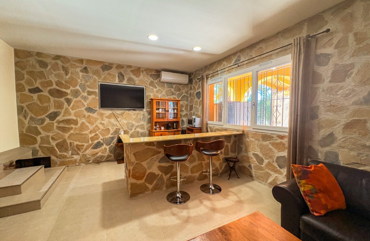 Reventa - Villa - Elche - Las Bayas