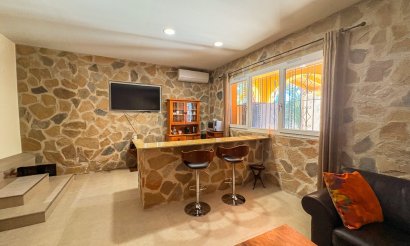 Reventa - Villa - Elche - Las Bayas