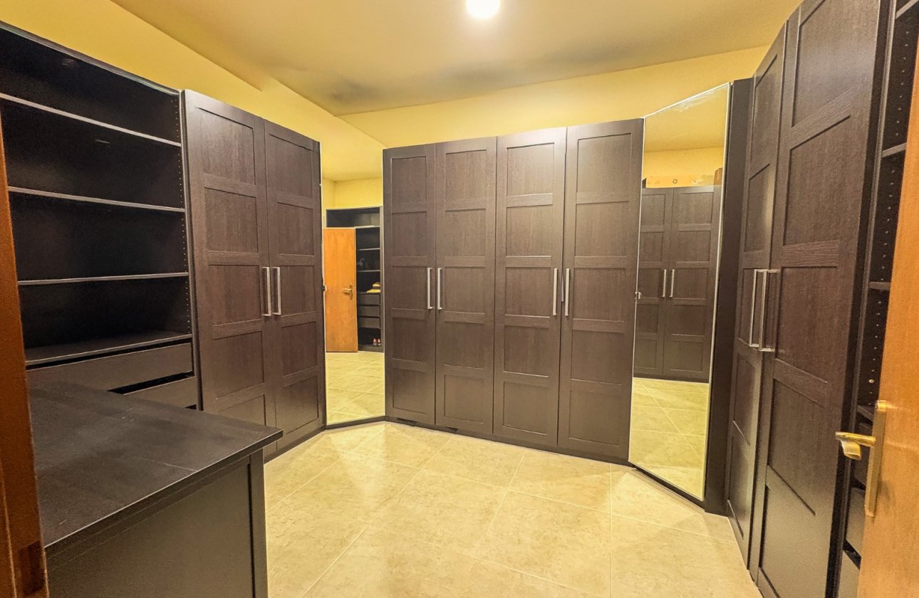 Reventa - Villa - Elche - Las Bayas