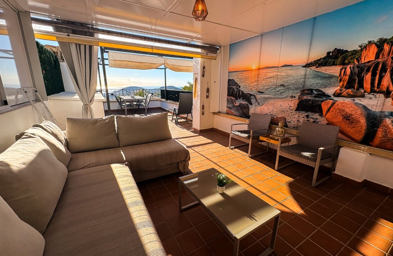 Reventa - Villa / Semi detached - Finestrat - Golf Bahia