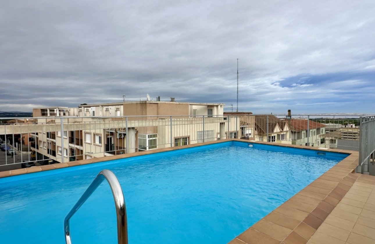 Resale - Apartment / flat - San Miguel de Salinas
