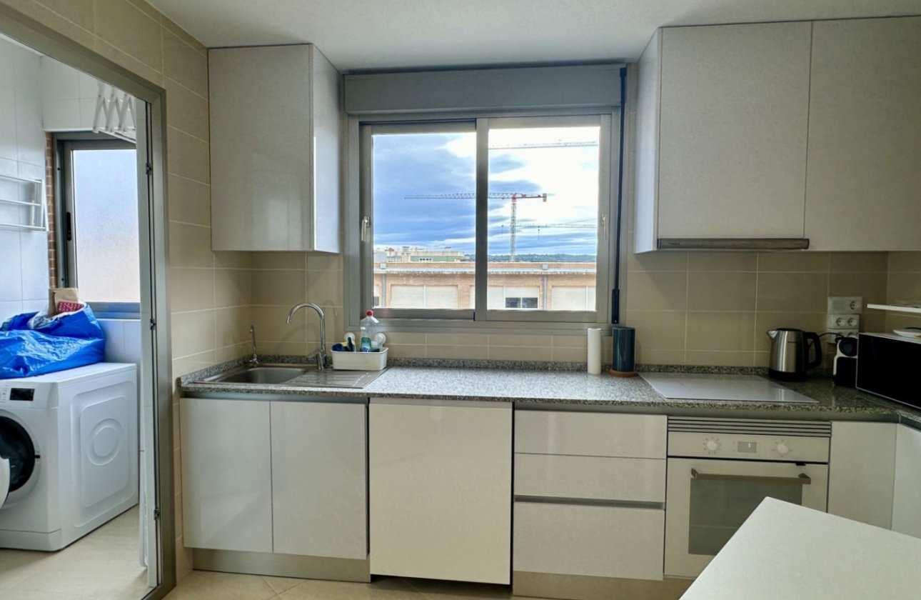 Resale - Apartment / flat - San Miguel de Salinas