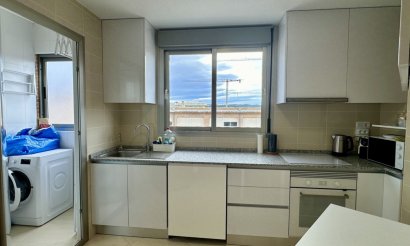 Resale - Apartment / flat - San Miguel de Salinas