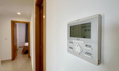 Resale - Apartment / flat - San Miguel de Salinas