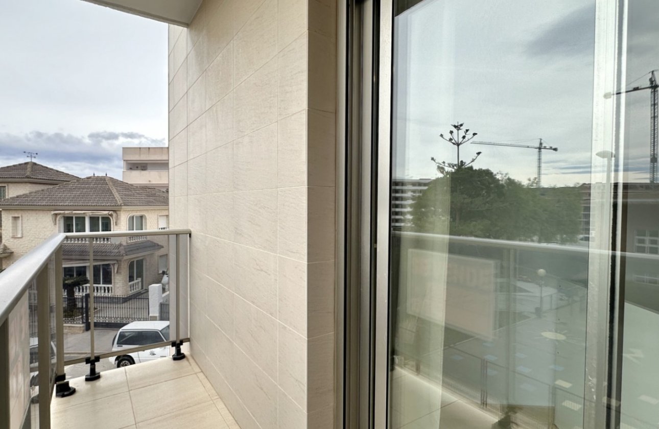 Resale - Apartment / flat - San Miguel de Salinas