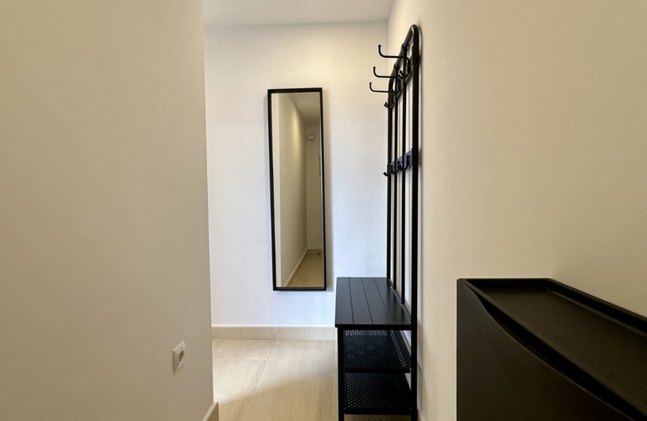 Resale - Apartment / flat - San Miguel de Salinas