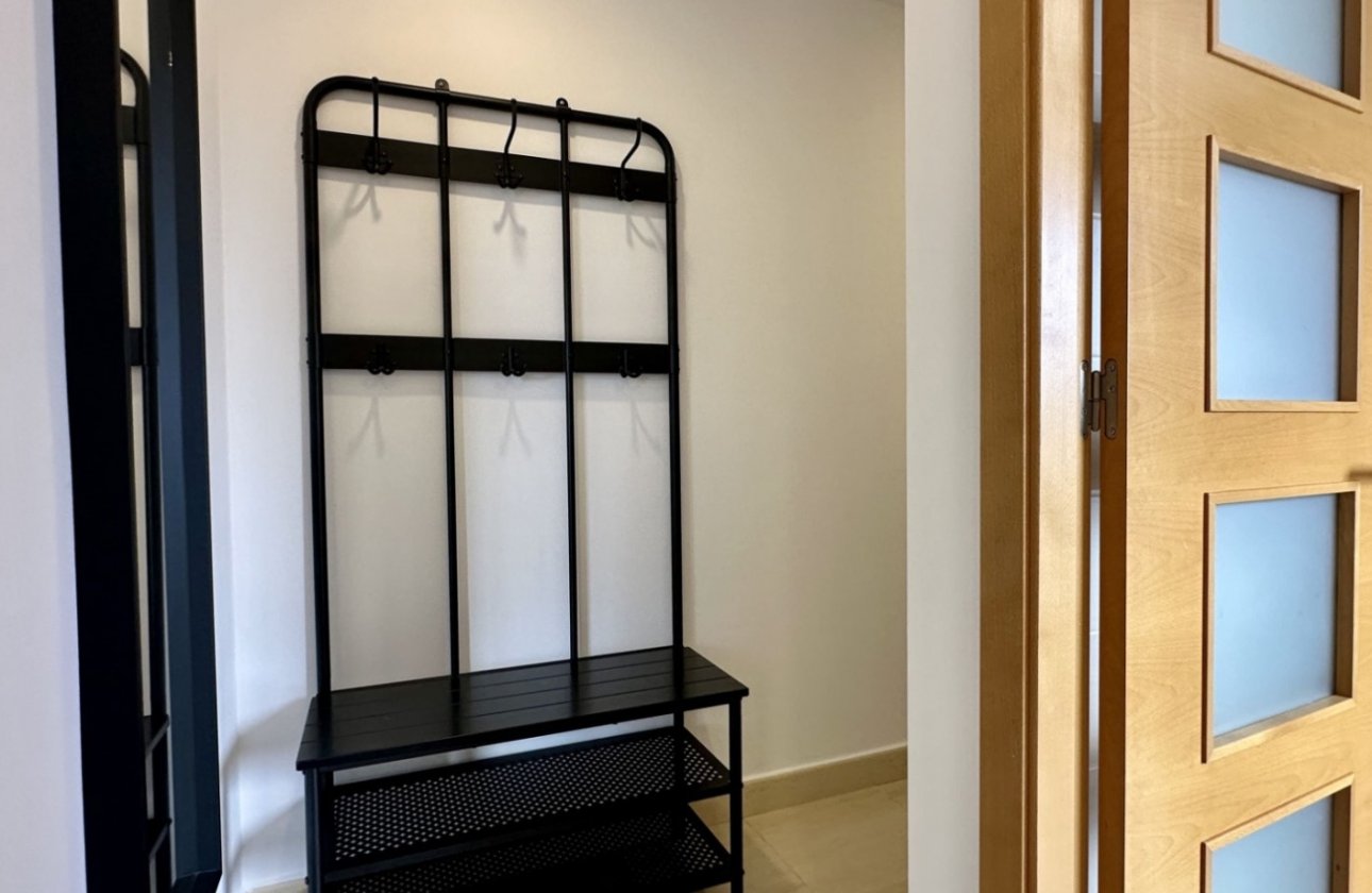 Resale - Apartment / flat - San Miguel de Salinas