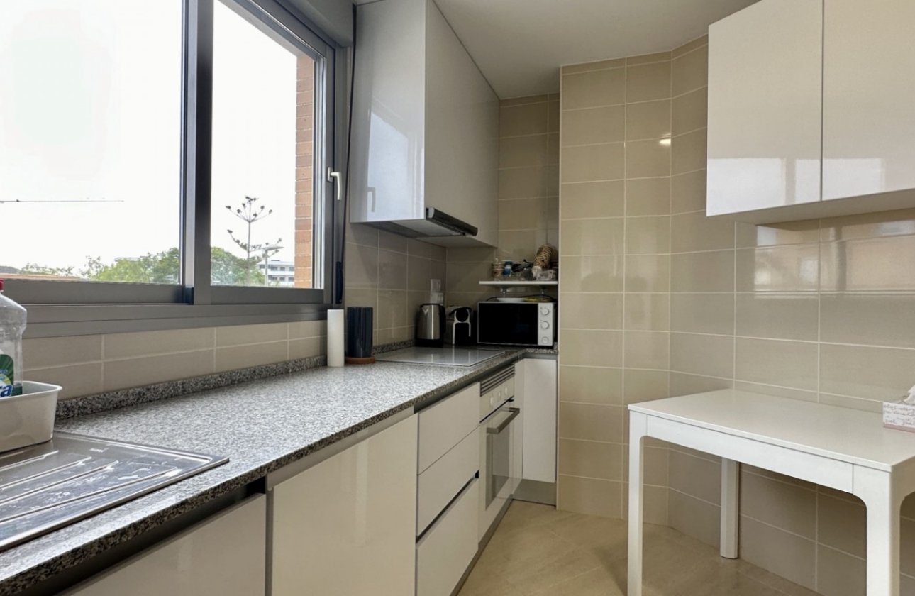 Resale - Apartment / flat - San Miguel de Salinas