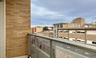 Resale - Apartment / flat - San Miguel de Salinas