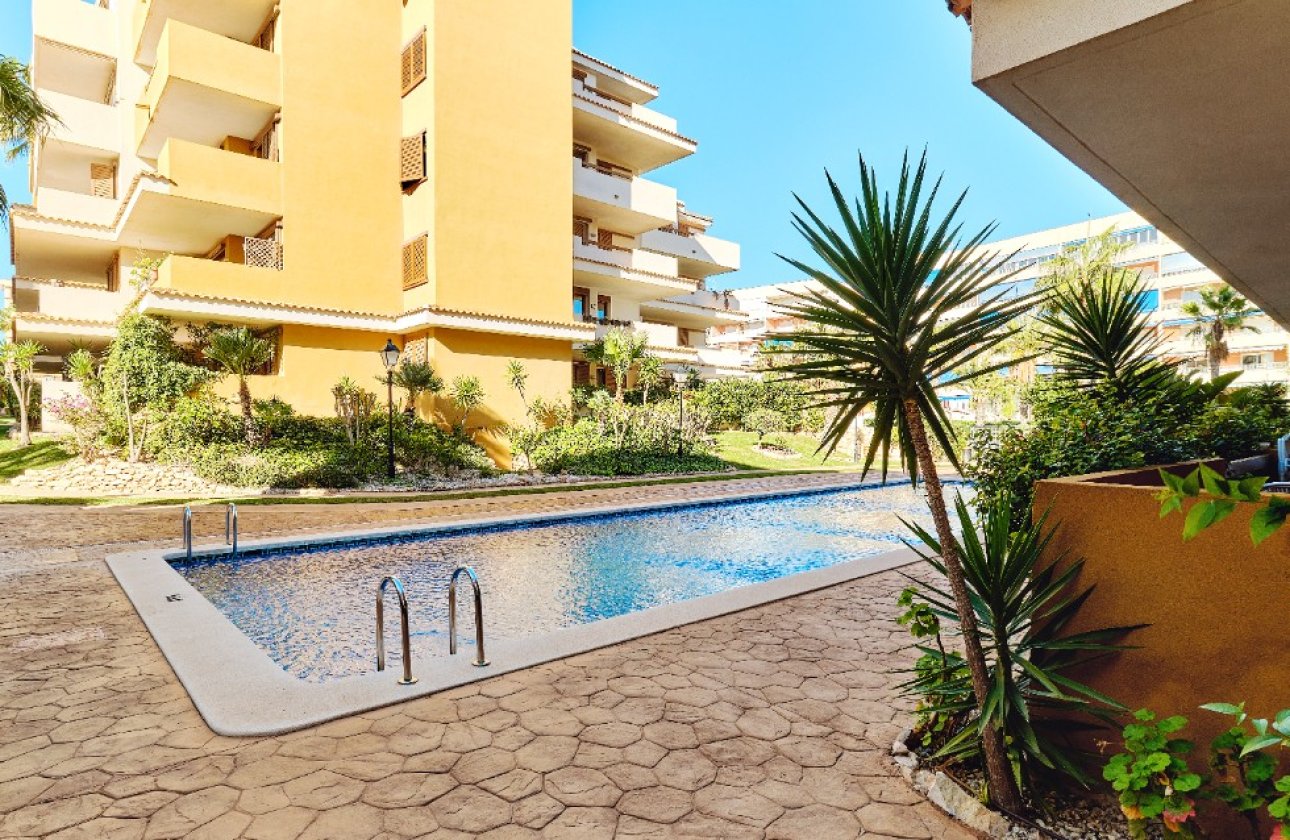  - Apartamento / piso - Punta Prima - La Entrada