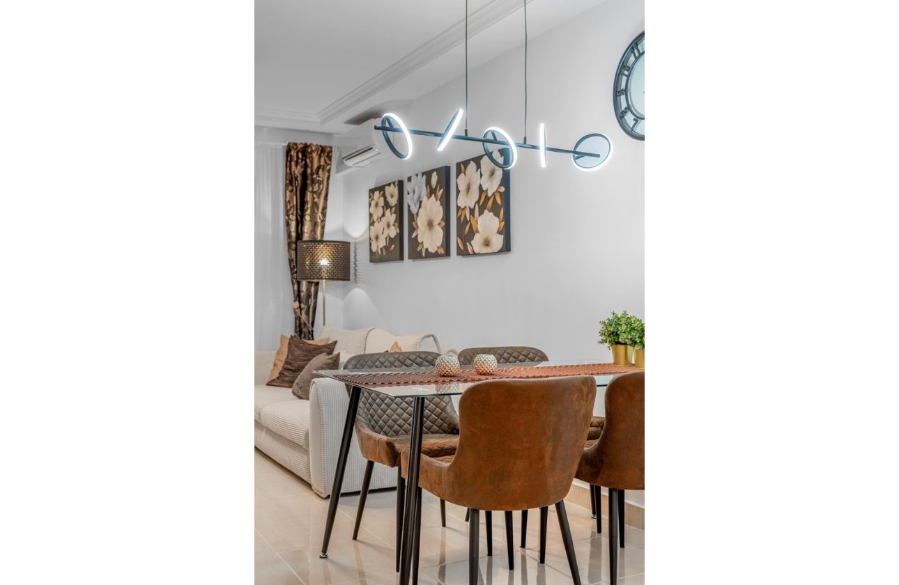 Reventa - Apartamento / piso - Torrevieja - Playa del Cura