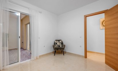 Reventa - Apartamento / piso - Torrevieja - Playa del Cura