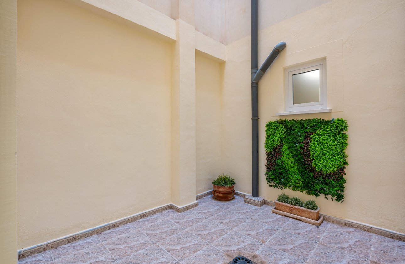 Reventa - Apartamento / piso - Torrevieja - Playa del Cura