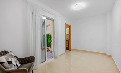 Reventa - Apartamento / piso - Torrevieja - Playa del Cura