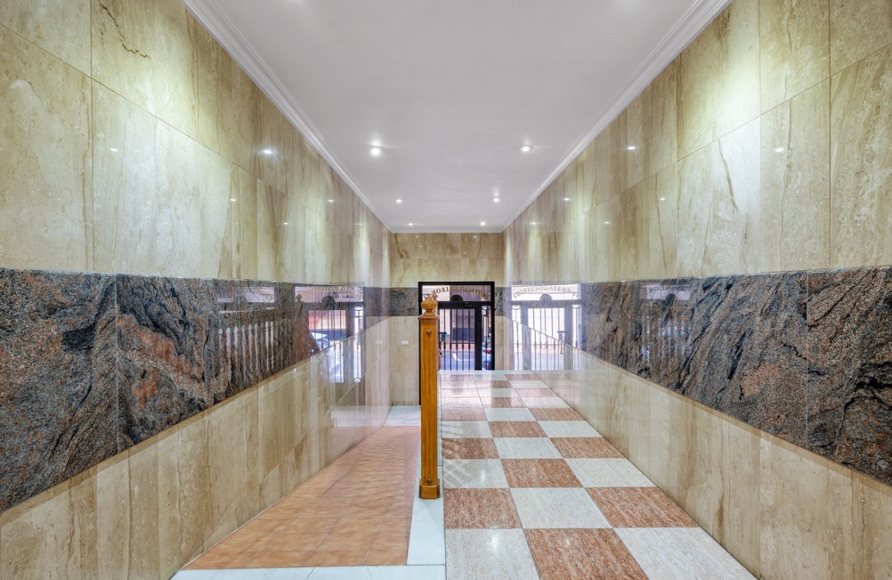 Reventa - Apartamento / piso - Torrevieja - Playa del Cura