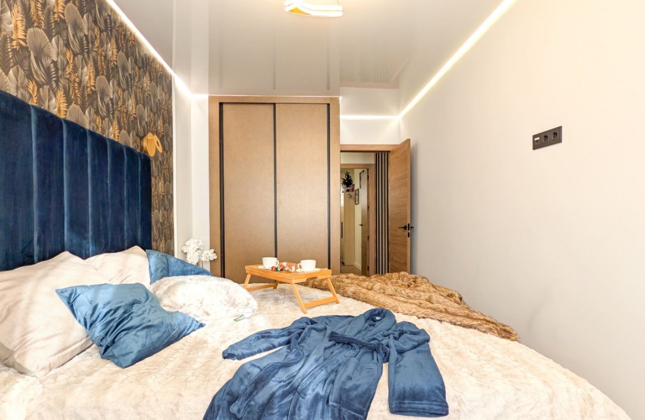 Reventa - Apartamento / piso - Torrevieja