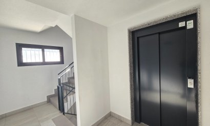 Reventa - Apartamento / piso - Orihuela Costa - Villamartín *