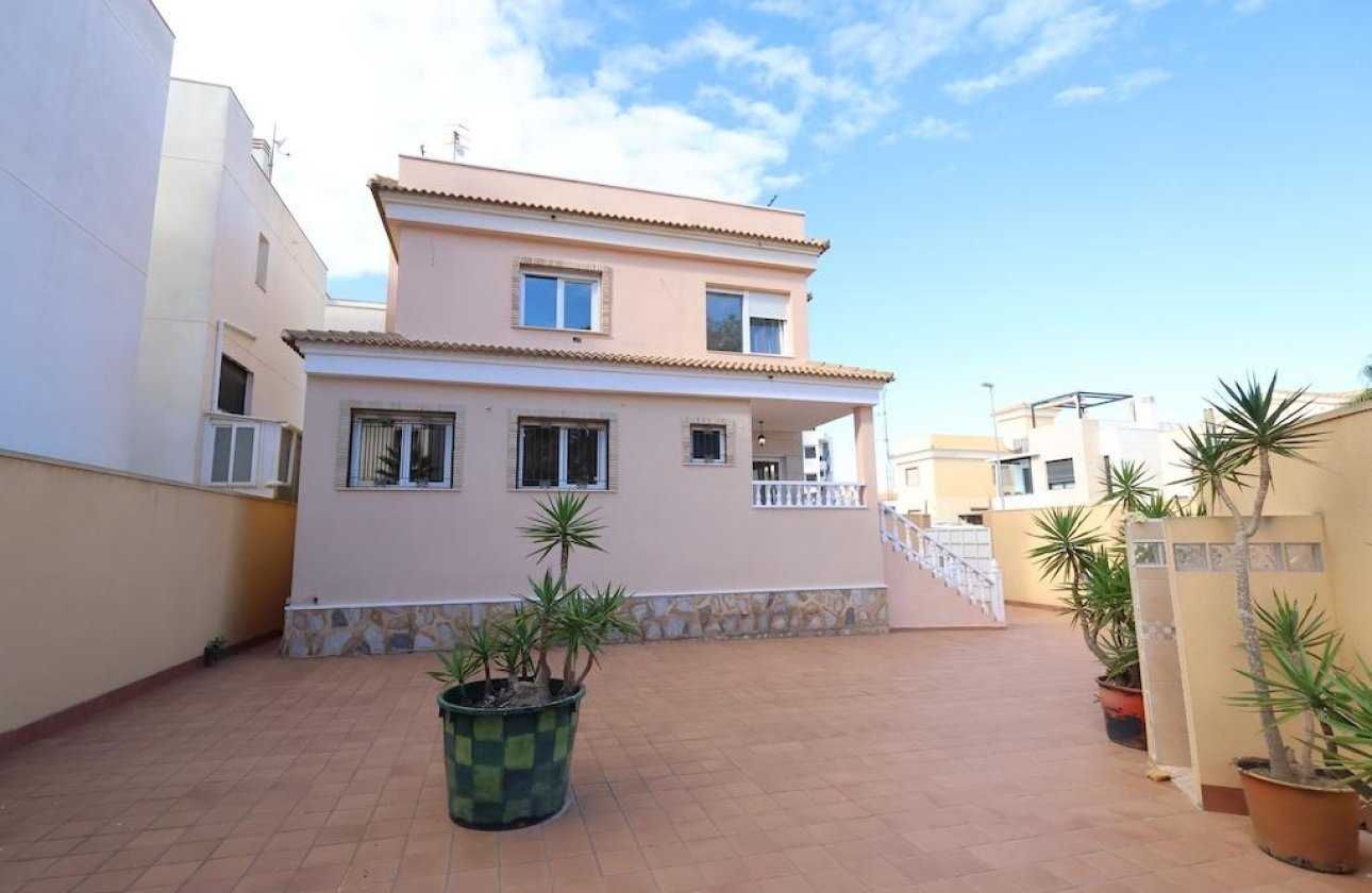 Reventa - Villa - Orihuela Costa - Villamartín-Las Filipinas