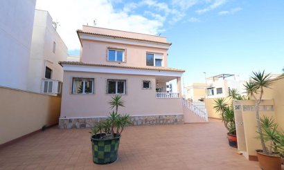 Reventa - Villa - Orihuela Costa - Villamartín-Las Filipinas