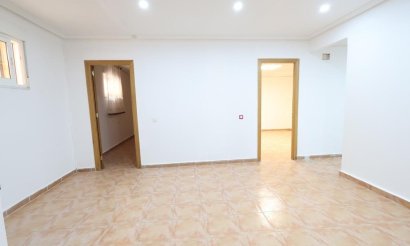 Reventa - Villa - Orihuela Costa - Villamartín-Las Filipinas