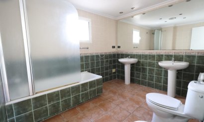 Reventa - Villa - Orihuela Costa - Villamartín-Las Filipinas