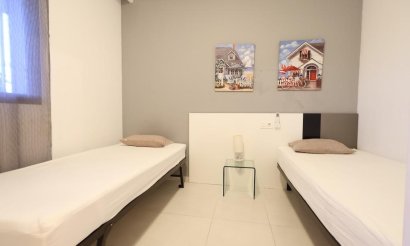 Reventa - Apartamento / piso - Orihuela Costa - La Zenia